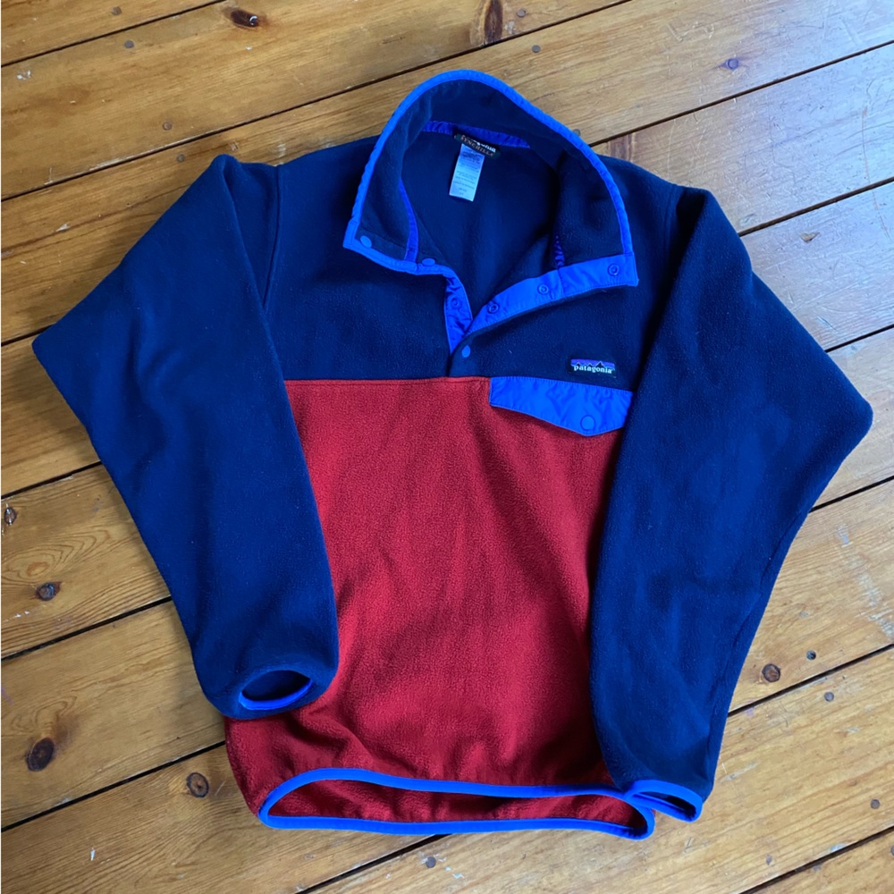 Patagonia Navy and red Fleece pullover size Mens XS